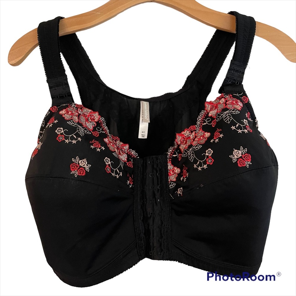 Woman Within Wireless Front Hook Bra, Embroidered Flowers, Full Coverage, Sz 48C